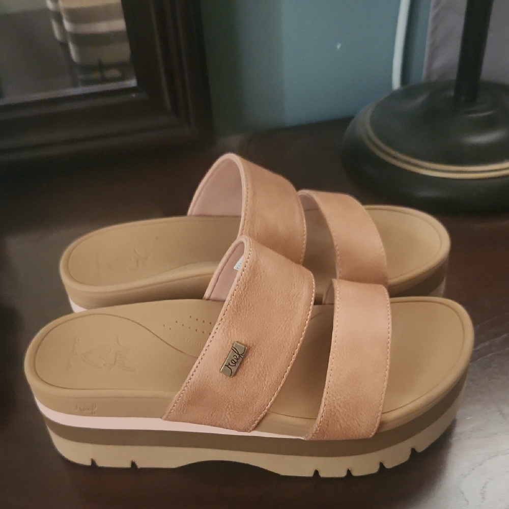 Tan Women's Sandals